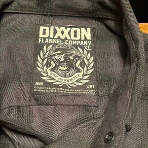 Dixxon Flanel Company Grey Scale size XL